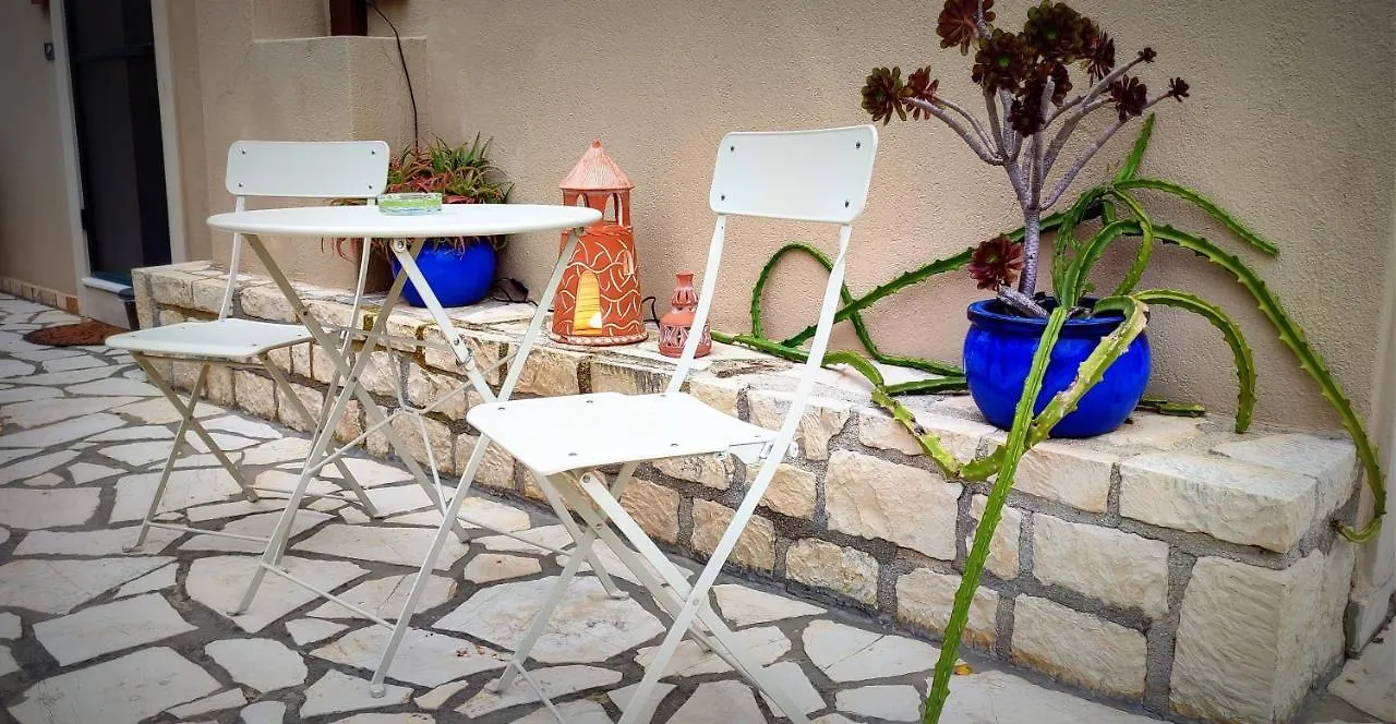 A Casa D'Irene Apartment Mantzavinata Greece
