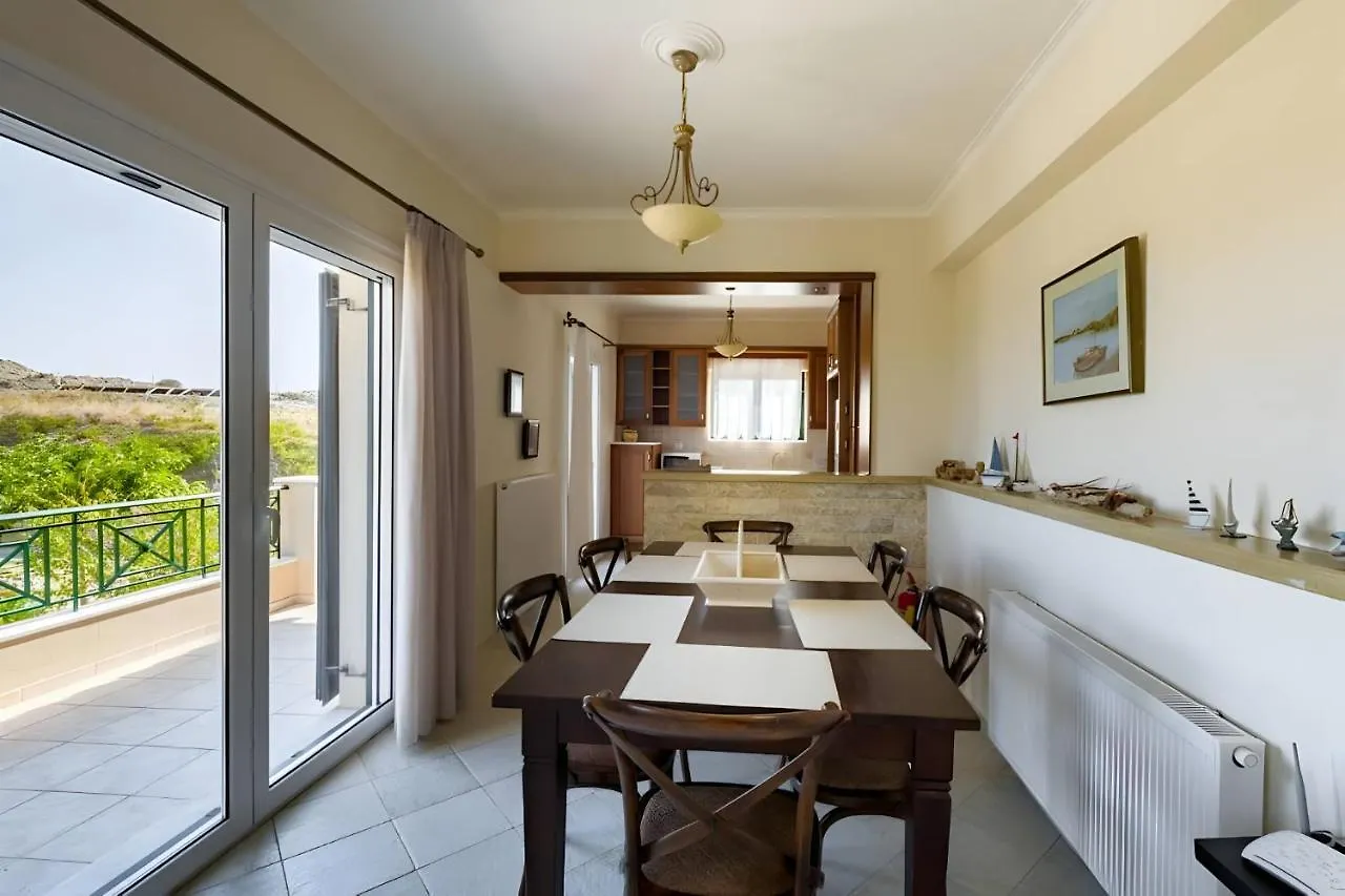 A Casa D'Irene Apartment Mantzavinata