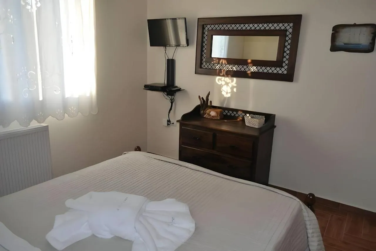 A Casa D'Irene Apartment Mantzavinata