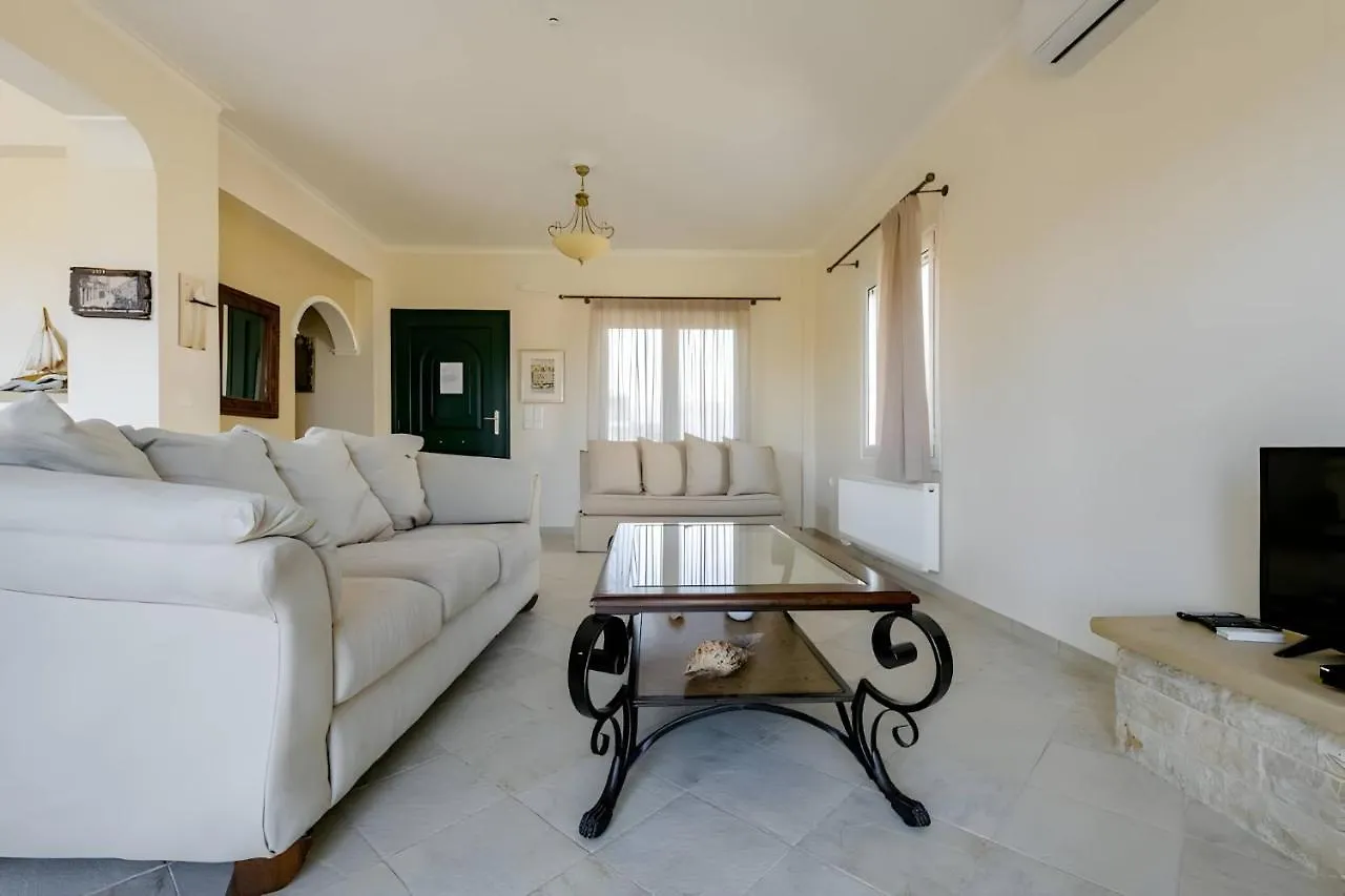 A Casa D'Irene Apartment Mantzavinata