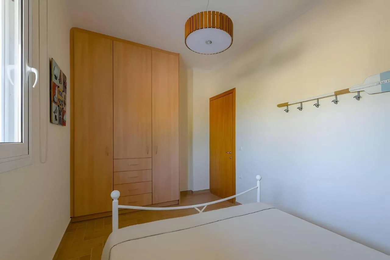 A Casa D'Irene Apartment Mantzavinata