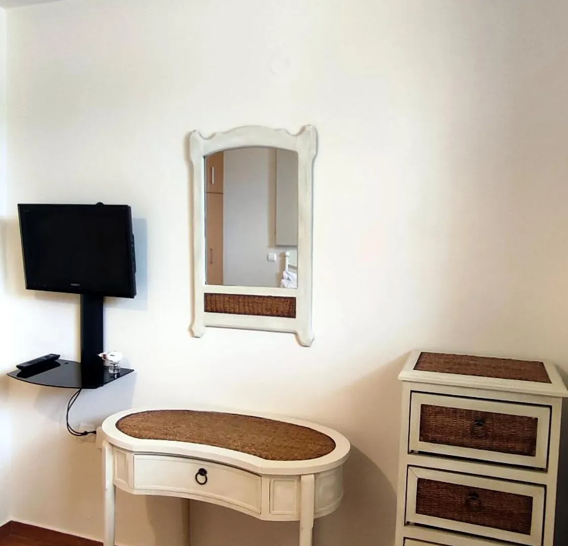 A Casa D'Irene Apartment Mantzavinata