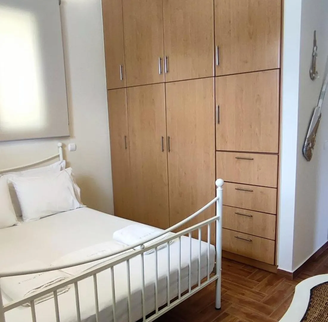 A Casa D'Irene Apartment Mantzavinata Greece